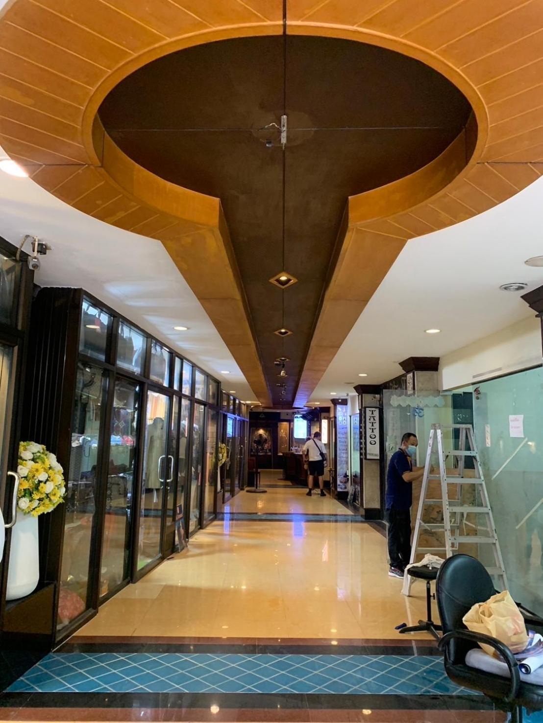 Rambuttri House Hotel Bangkok Exterior photo